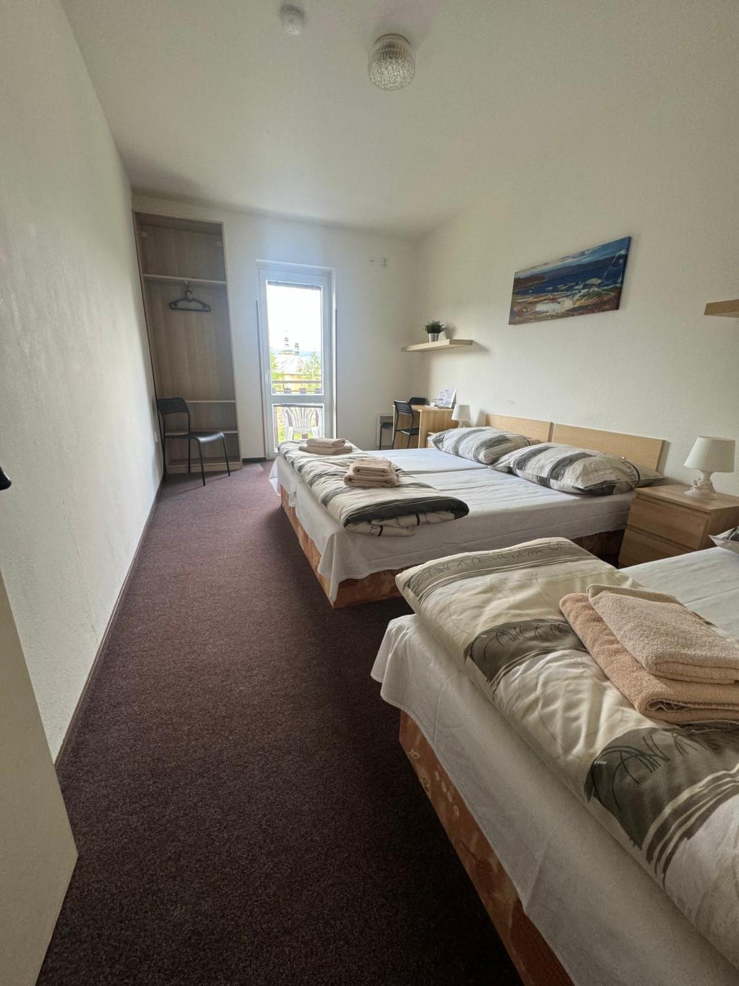 Hotel Formule Decin Exteriör bild