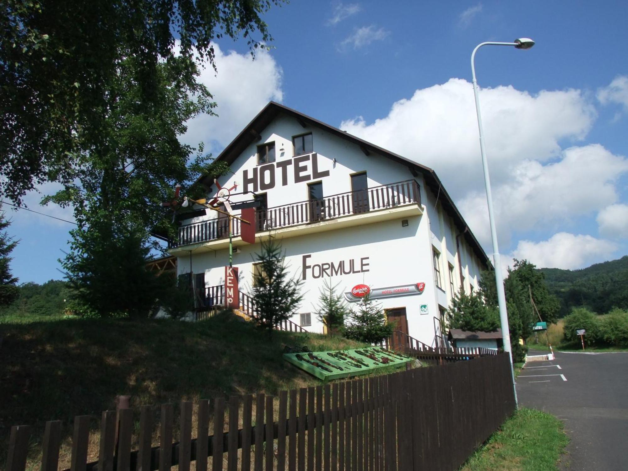 Hotel Formule Decin Exteriör bild